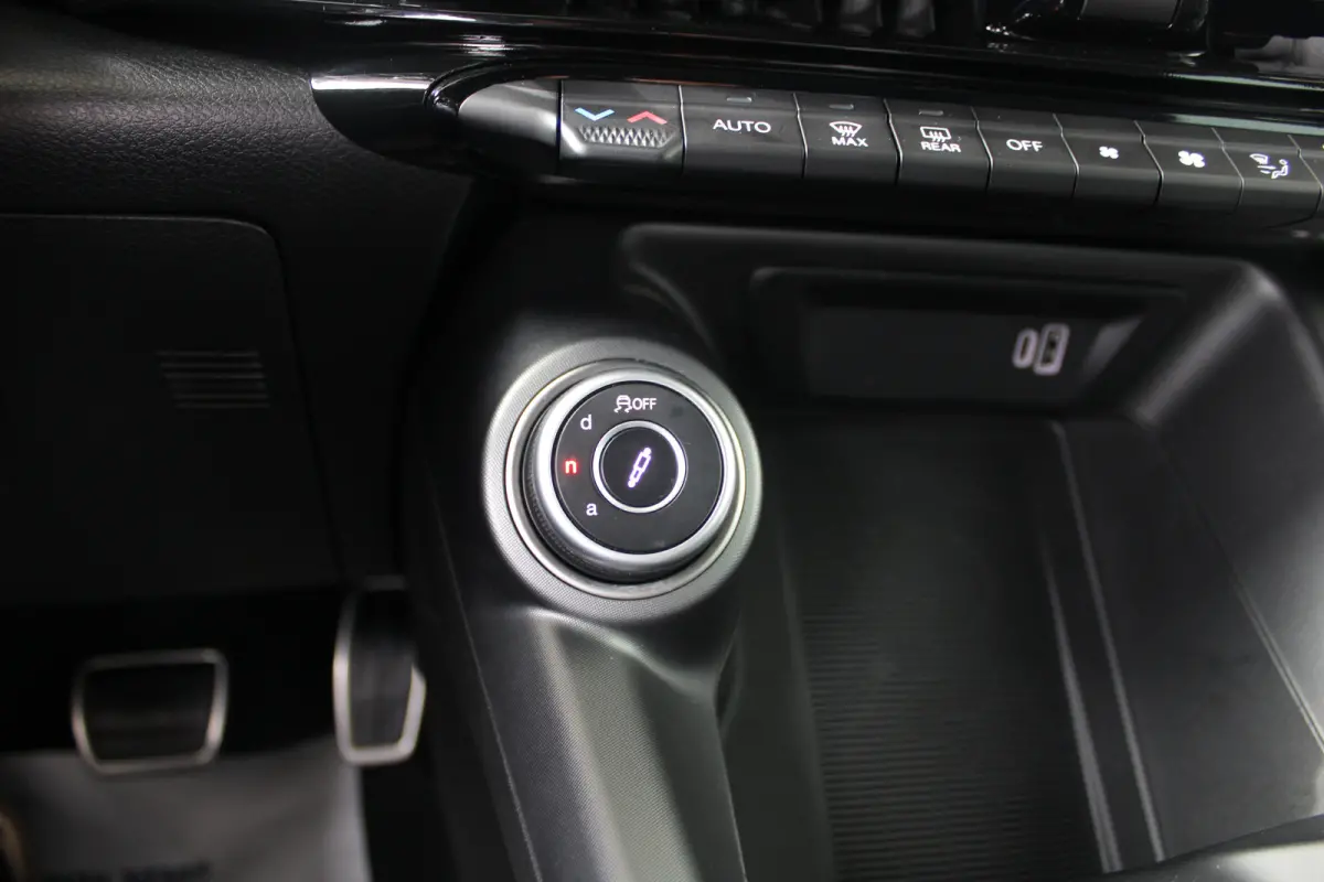 1.5T Hybrid Veloce | Lederen bekleding | Adaptieve cruise control | Stoelventilatie voor | Matrix LED |