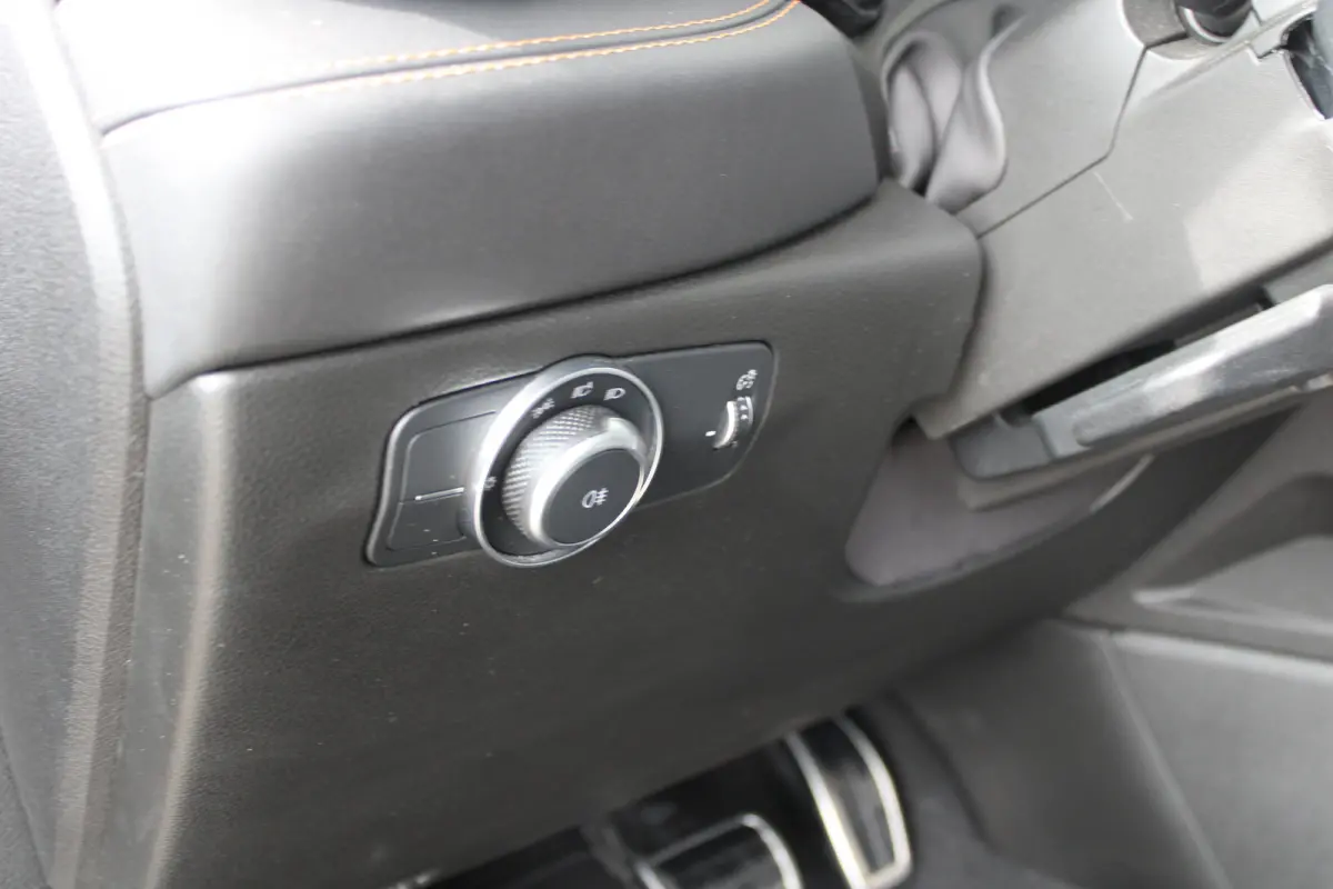 1.5T Hybrid Veloce | Lederen bekleding | Adaptieve cruise control | Stoelventilatie voor | Matrix LED |