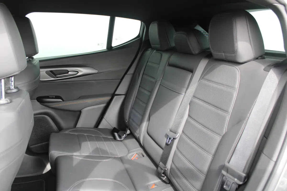 1.5T Hybrid Veloce | Lederen bekleding | Adaptieve cruise control | Stoelventilatie voor | Matrix LED |