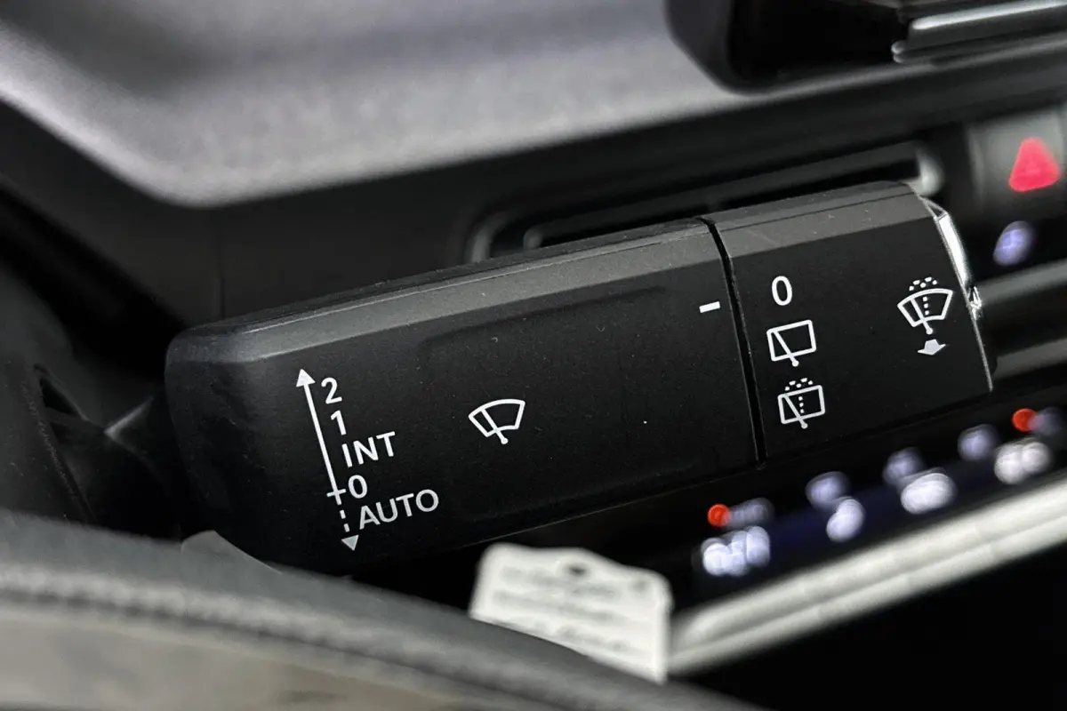 1.2 Hybrid 145pk Plus Achteruitrijcamera Apple CarPlay