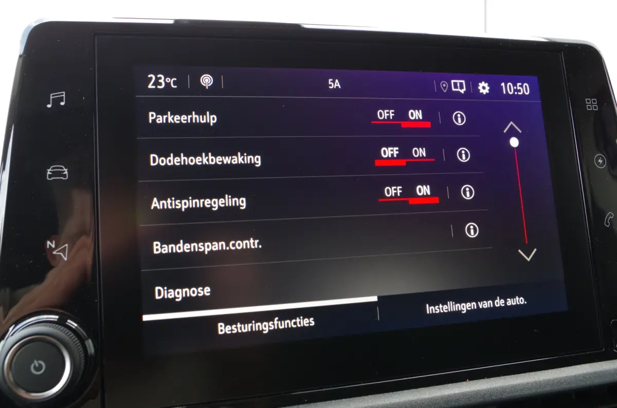 Combo-e 136pk L1 50kWh > Nieuw/Camera/Apple Carplay/Android Auto/275km Actieradius WLTP... | 3445 |