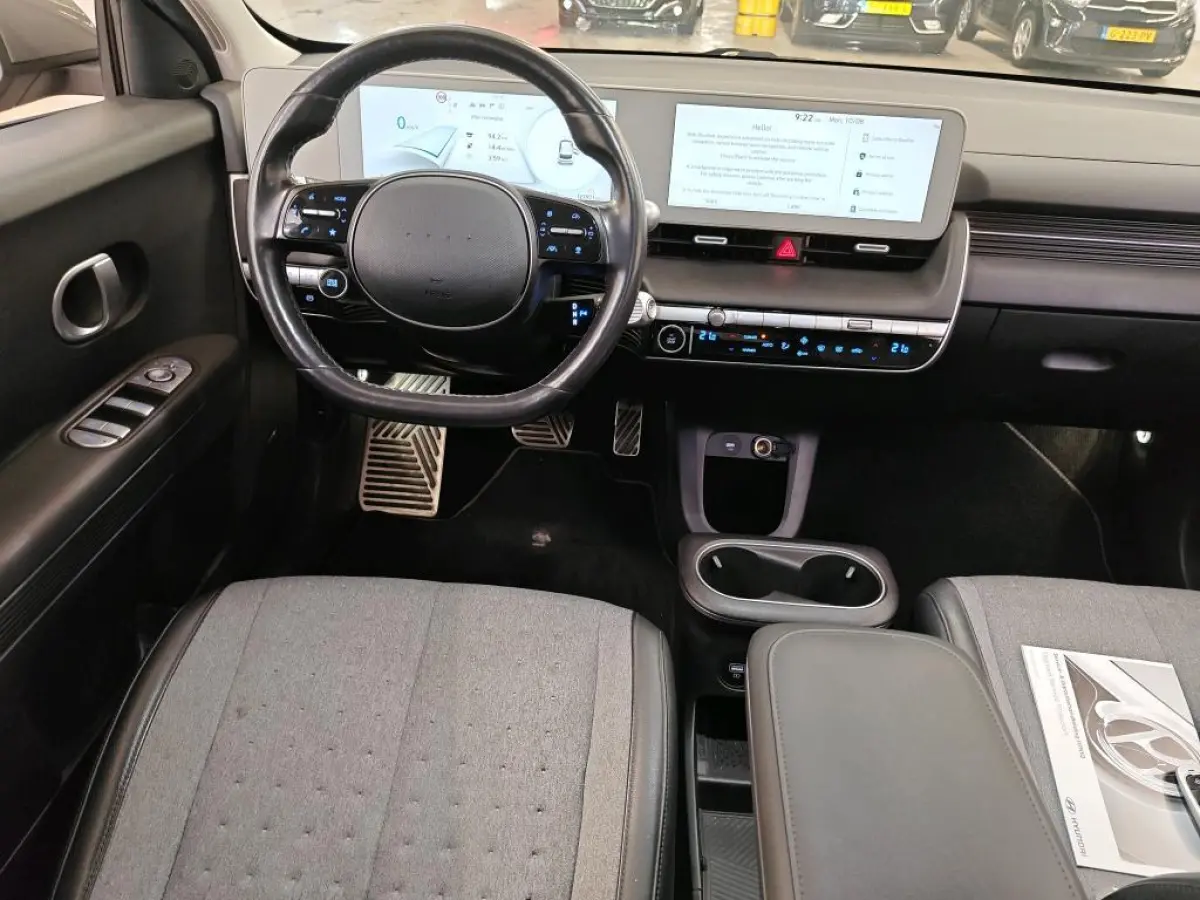 CONNECT 73 kWh (100% SOH) I TREKHAAK (1600KG) I CLIMATE CONTROL I P-CAMERA I APPLE CARPLAY