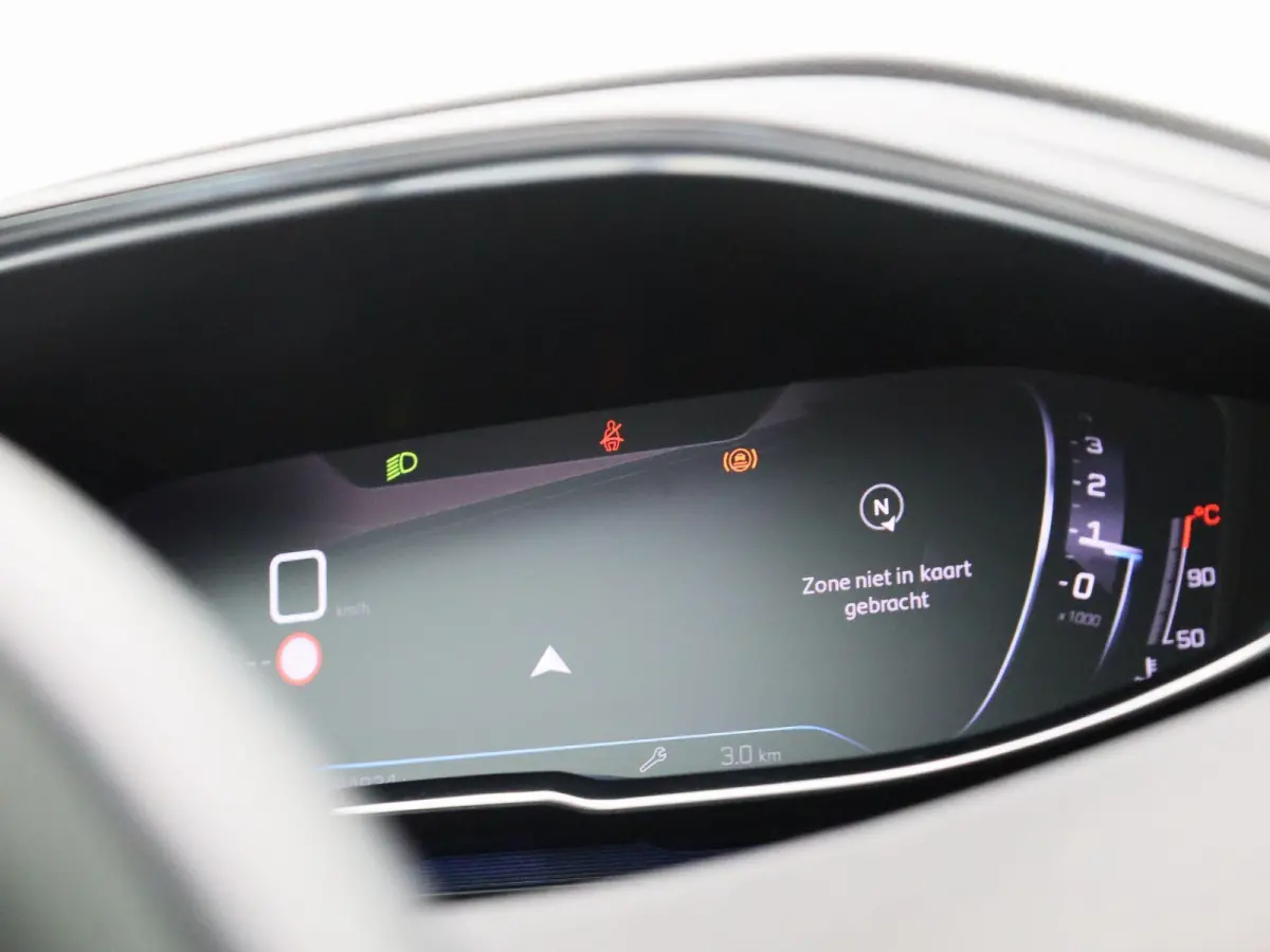 1.2 PureTech Blue Lease Active | NAVIGATIE | ACHTERUITRIJCAMERA | APPLE CARPLAY / ANDROID AUTO | CLIMATE CONTROL |