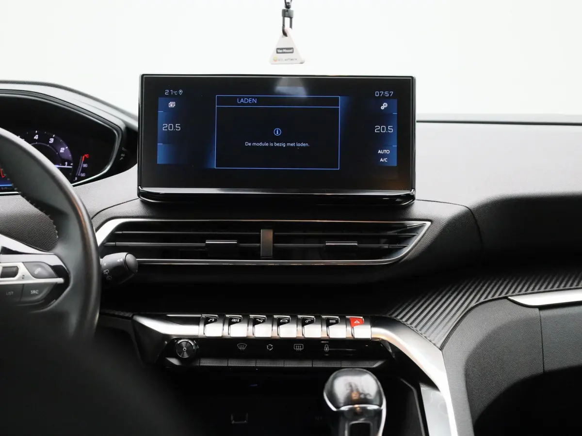 1.2 PureTech Blue Lease Active | NAVIGATIE | ACHTERUITRIJCAMERA | APPLE CARPLAY / ANDROID AUTO | CLIMATE CONTROL |