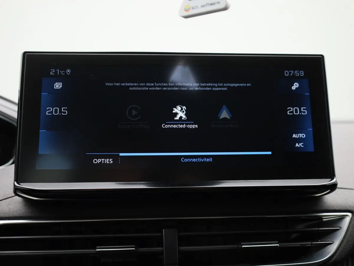 1.2 PureTech Blue Lease Active | NAVIGATIE | ACHTERUITRIJCAMERA | APPLE CARPLAY / ANDROID AUTO | CLIMATE CONTROL |