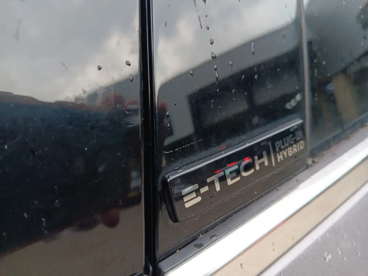 1.6 E-Tech Plug-in Hybrid 160 Edition One GROOT NAV,VIRTUAL DASH. AUTOMAAT
