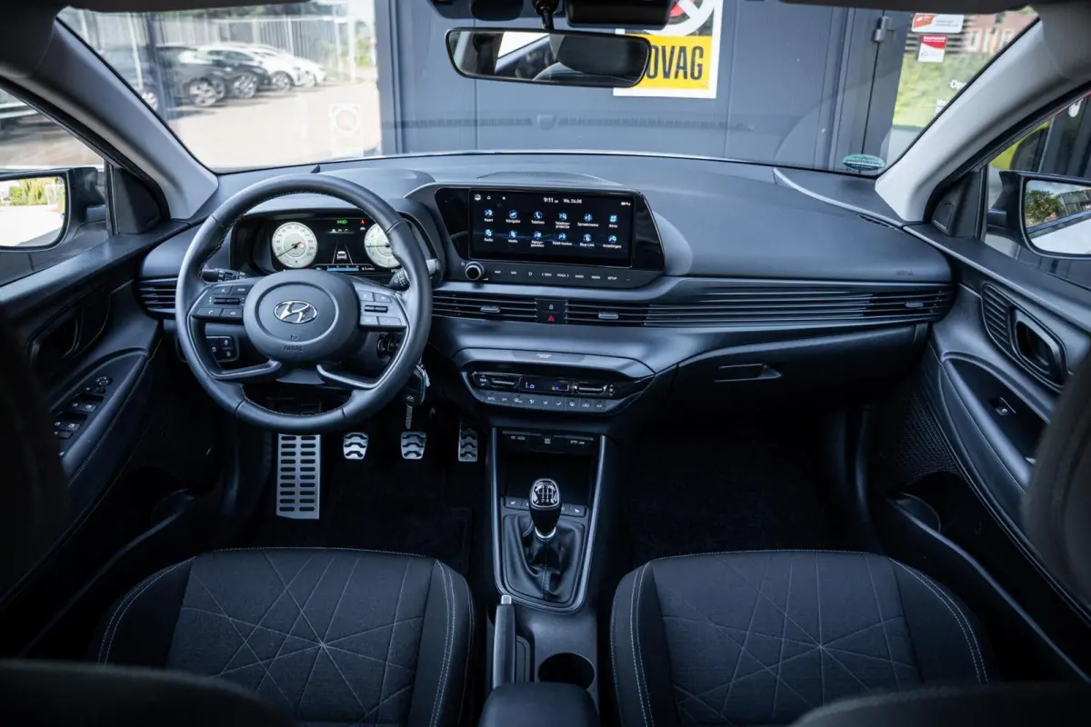 1.0 T-GDI*BOSE*CAMERA*DIGITAAL DASH*CARPLAY*LED