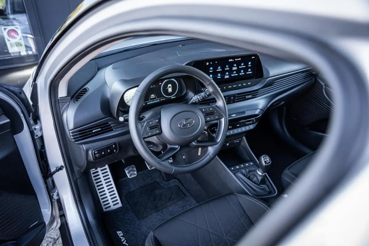 1.0 T-GDI*BOSE*CAMERA*DIGITAAL DASH*CARPLAY*LED