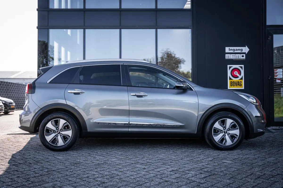 1.6 GDi Hybrid Executive*PHEV*SCHUIFDAK*LEDER*JBL!*