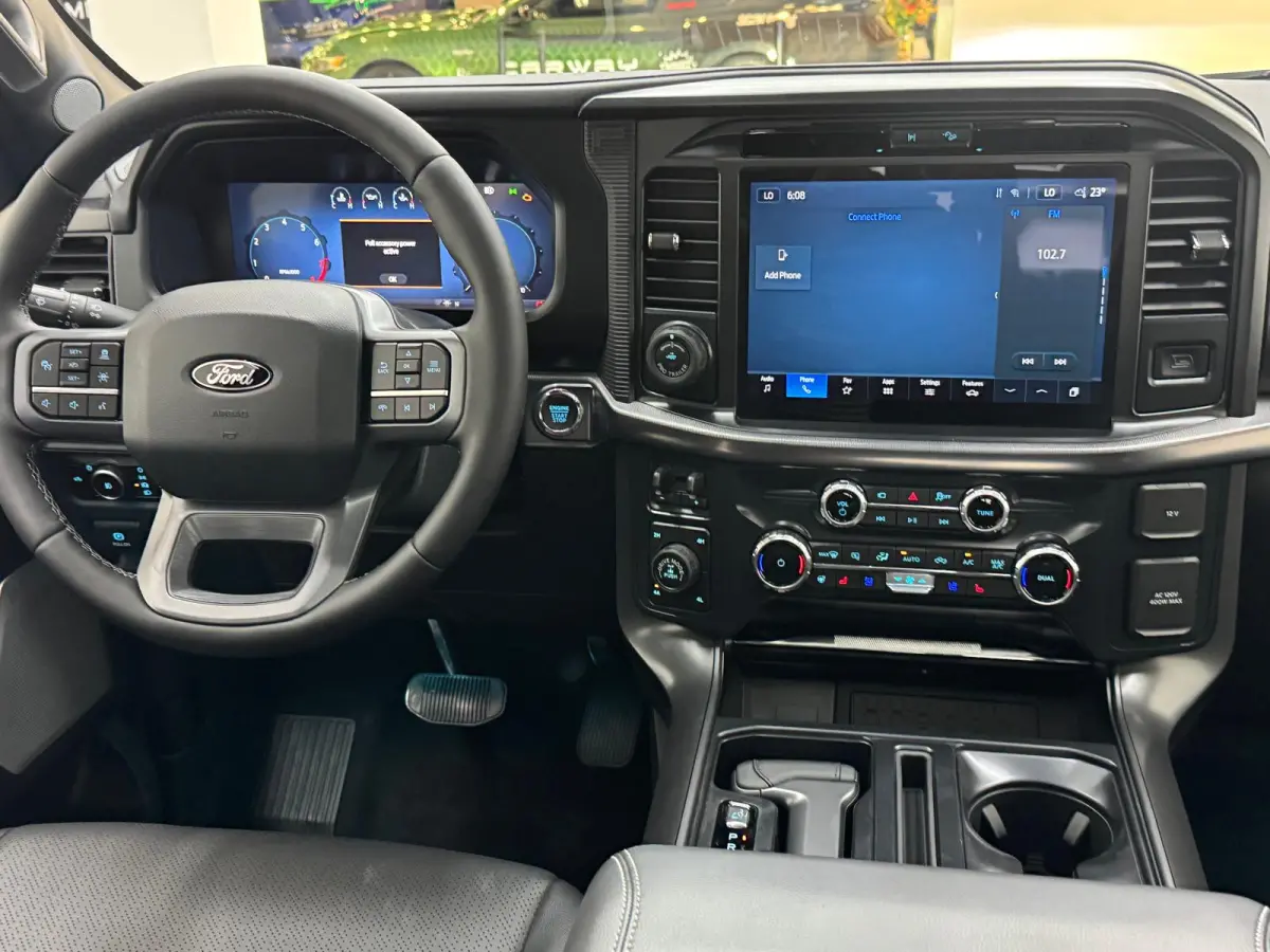 USA 5.0 V8 Lariat black FX4 / B&O / Pano / HUD