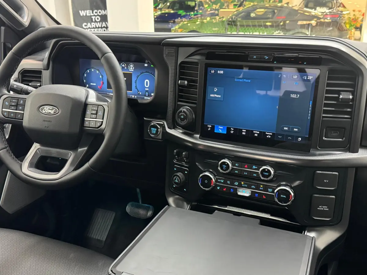 USA 5.0 V8 Lariat black FX4 / B&O / Pano / HUD