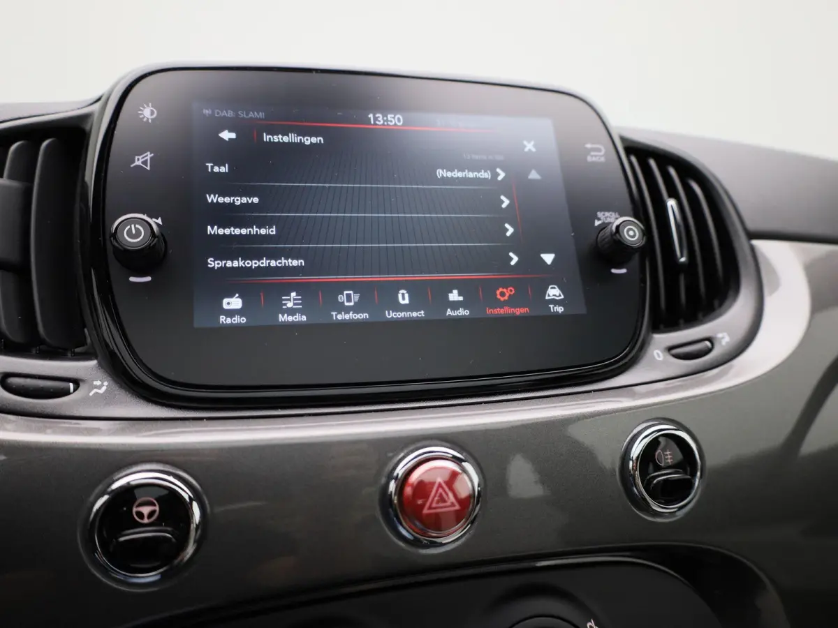 1.0 Hybrid Dolcevita | Apple Carplay | Cruise Control | Airconditioning | LMV |
