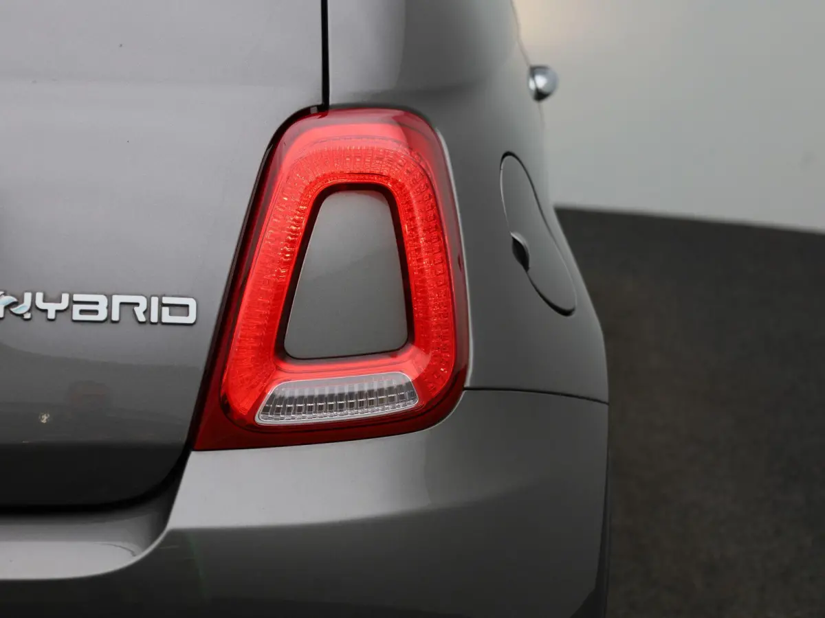 1.0 Hybrid Dolcevita | Apple Carplay | Cruise Control | Airconditioning | LMV |