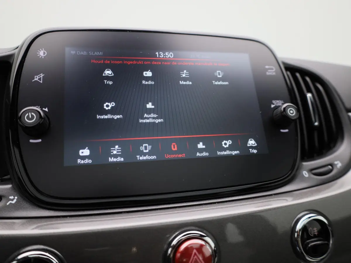 1.0 Hybrid Dolcevita | Apple Carplay | Cruise Control | Airconditioning | LMV |