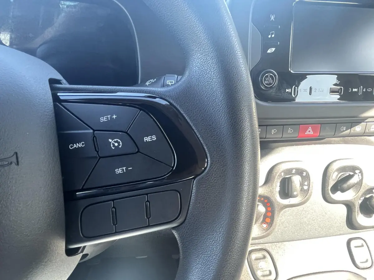 1.0 Hybrid Pandina City AIRCO|DAB|BLEUTOOTH|USB|CRUISE CONTROL|PDC