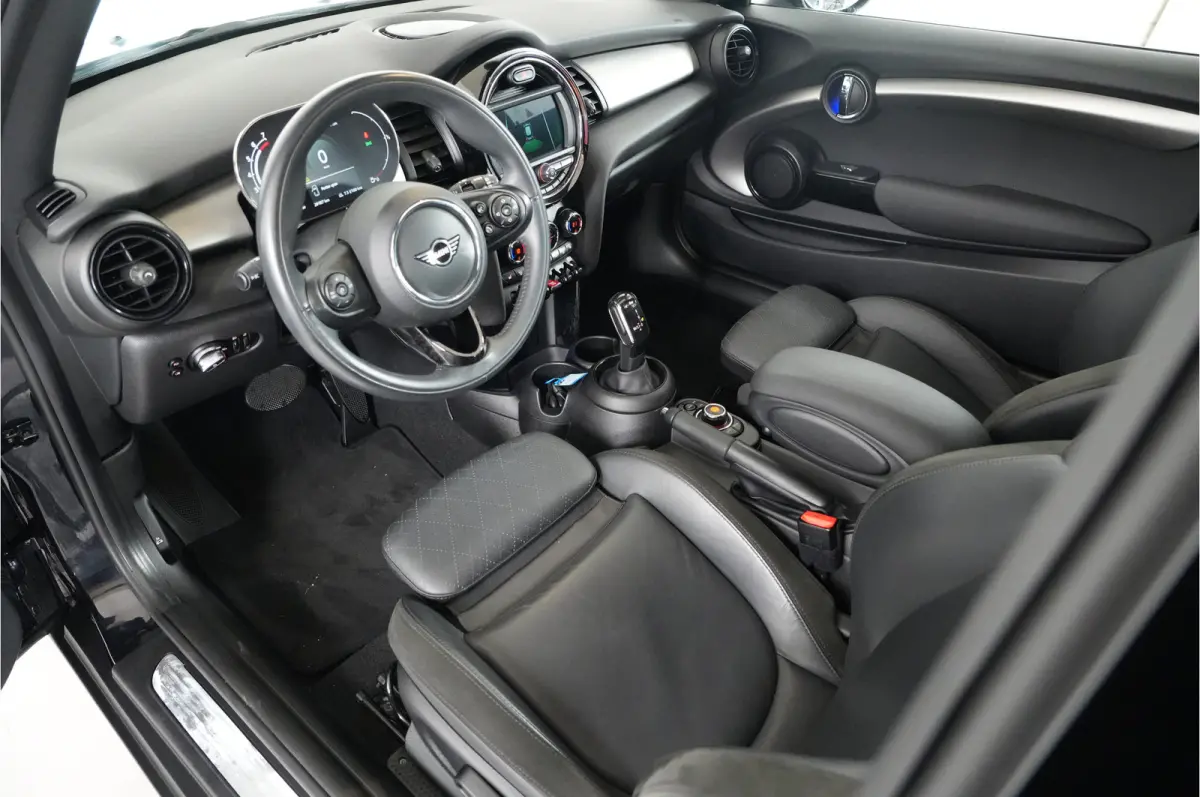 1.5 Cooper Chili | Pano | Leder | Stl. verw. | PDC | Sportstoelen |