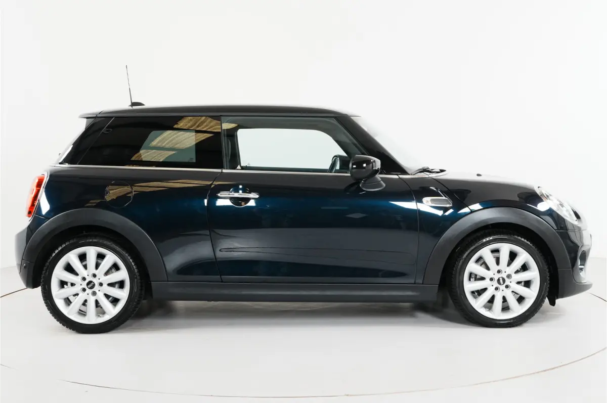 1.5 Cooper Chili | Pano | Leder | Stl. verw. | PDC | Sportstoelen |