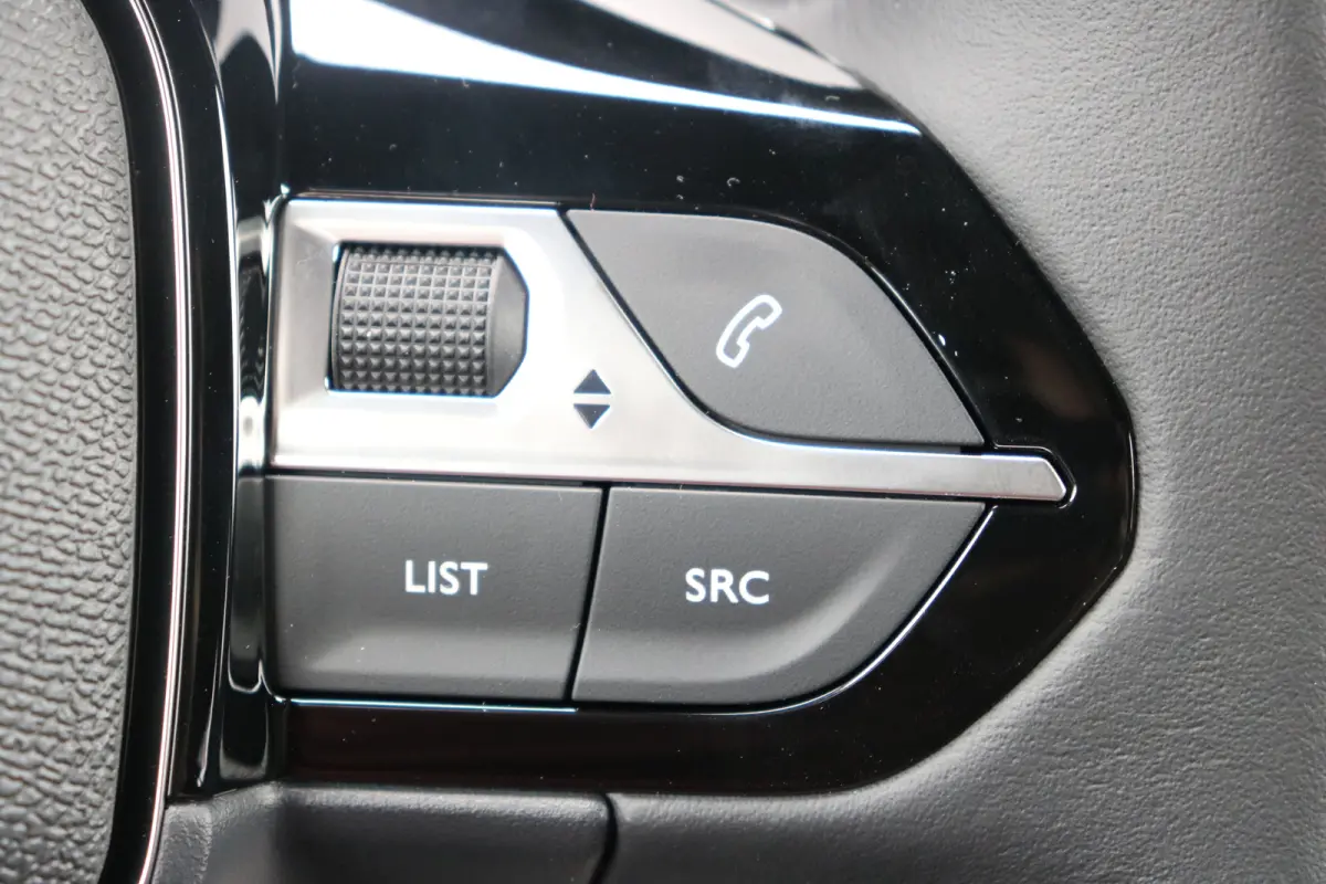 Allure, | Cruise control adaptief | Apple Carplay/Android Auto | Camera | Navi |