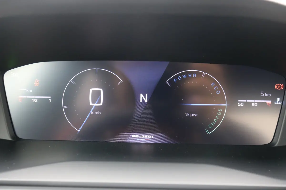 Allure, | Cruise control adaptief | Apple Carplay/Android Auto | Camera | Navi |