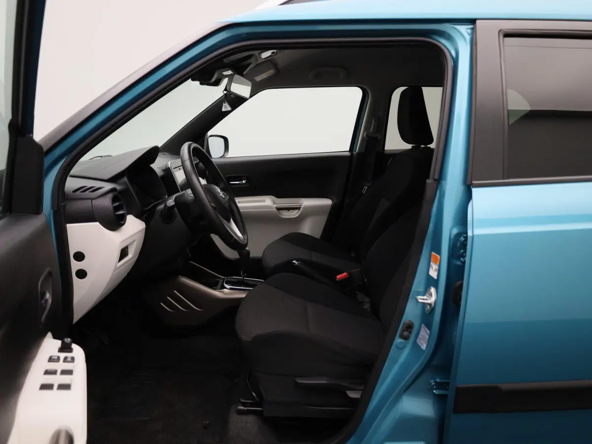 1.2 Select AUTOMAAT | 16 INCH LMV | LED | APPLE CARPLAY | KEYLES | CAMERA | DAB | CRUISE | CLIMA | STOELVERWARMING | 12 MAANDEN BOVAG GARANTIE |