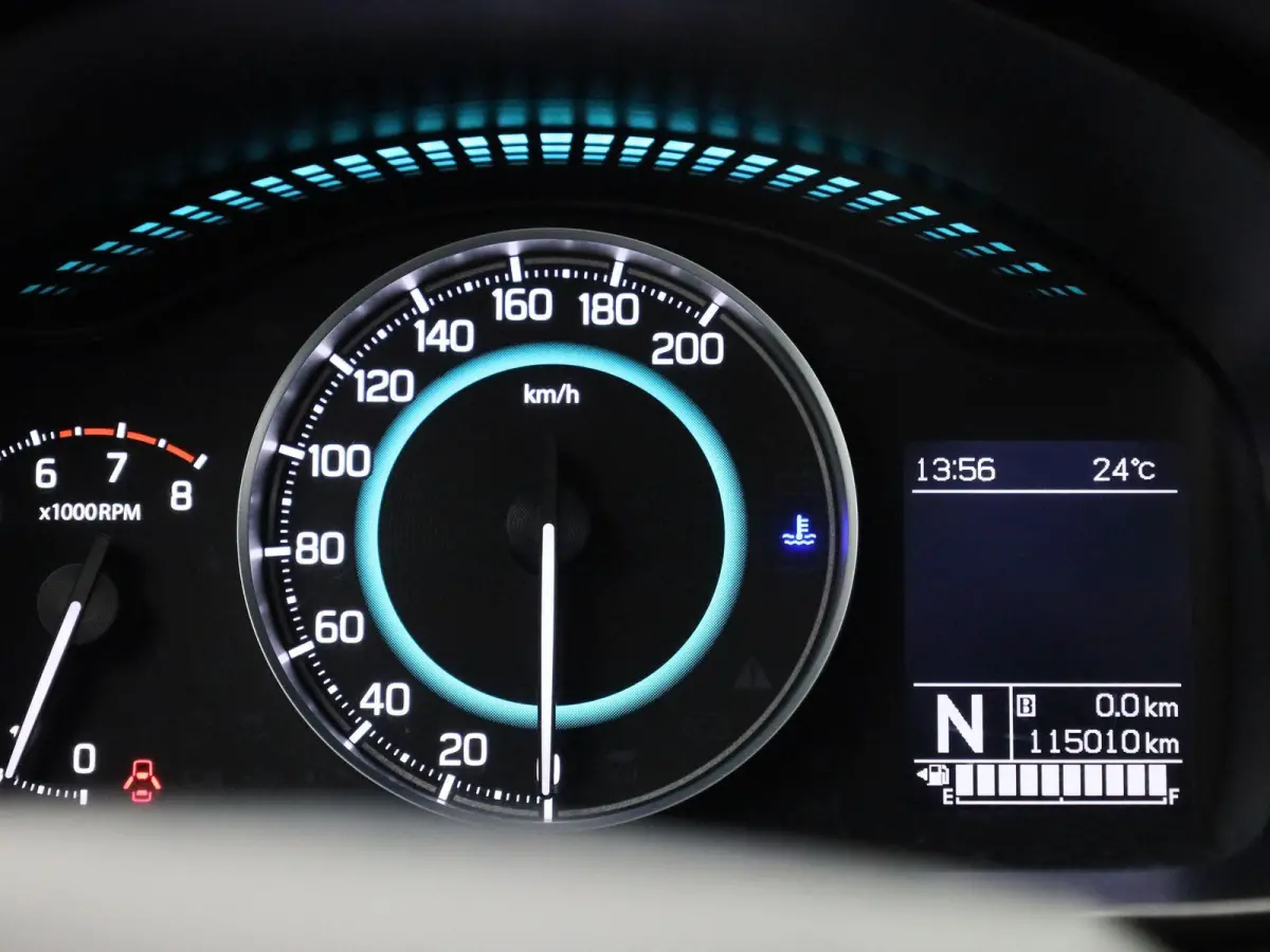 1.2 Select AUTOMAAT | 16 INCH LMV | LED | APPLE CARPLAY | KEYLES | CAMERA | DAB | CRUISE | CLIMA | STOELVERWARMING | 12 MAANDEN BOVAG GARANTIE |