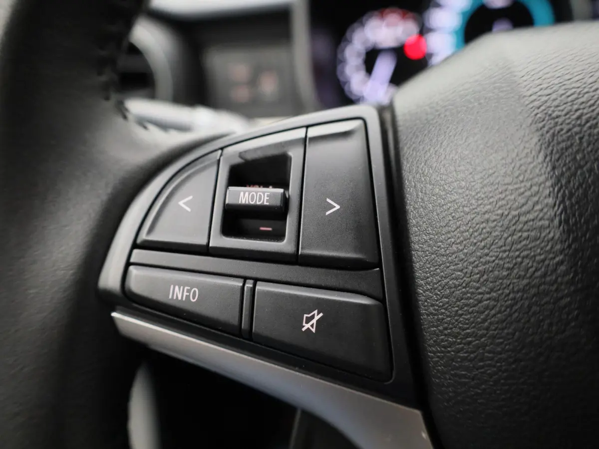 1.2 Select AUTOMAAT | 16 INCH LMV | LED | APPLE CARPLAY | KEYLES | CAMERA | DAB | CRUISE | CLIMA | STOELVERWARMING | 12 MAANDEN BOVAG GARANTIE |