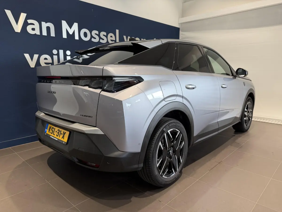 1.2 Hybrid 145 GT