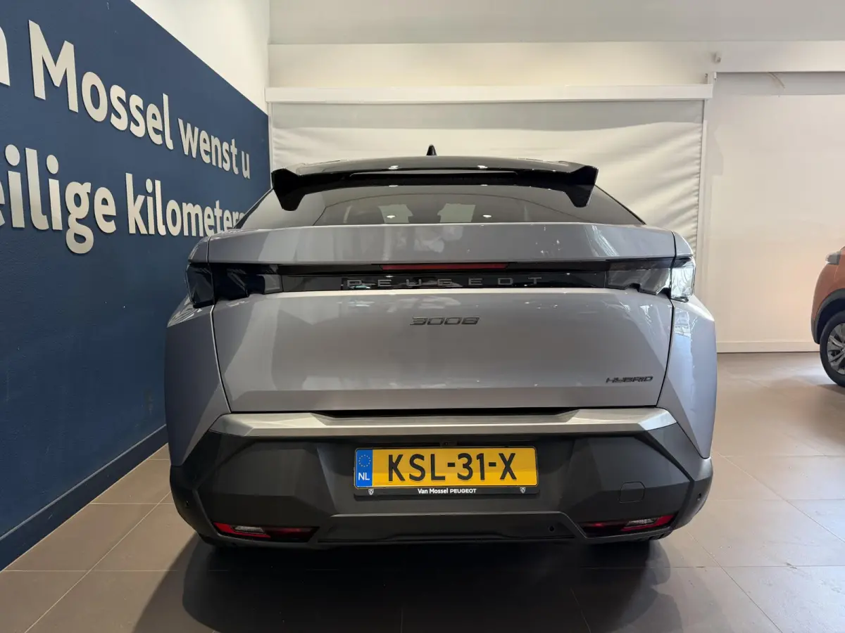 1.2 Hybrid 145 GT