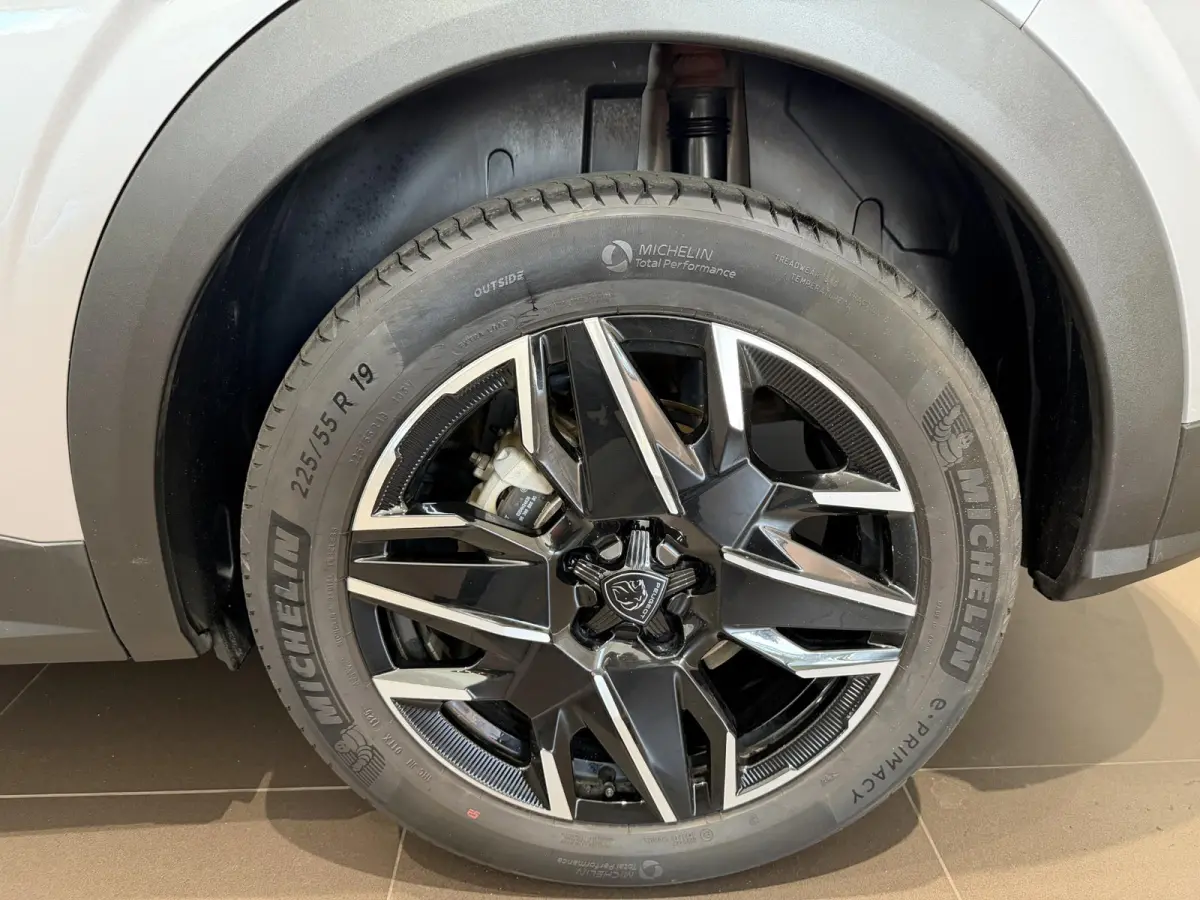 1.2 Hybrid 145 GT
