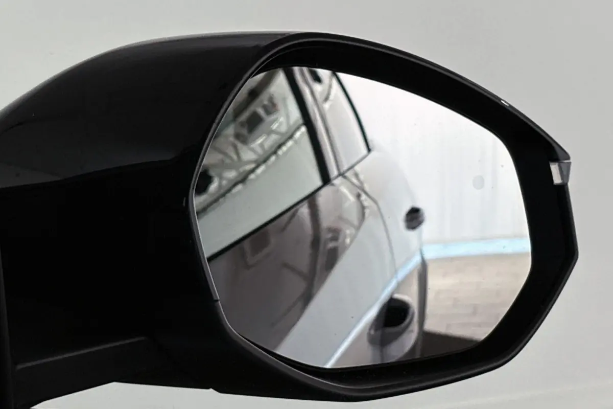 1.6 plug-in Hybrid 195 Allure /Navi / Camera / Trekhaak / Voordeel