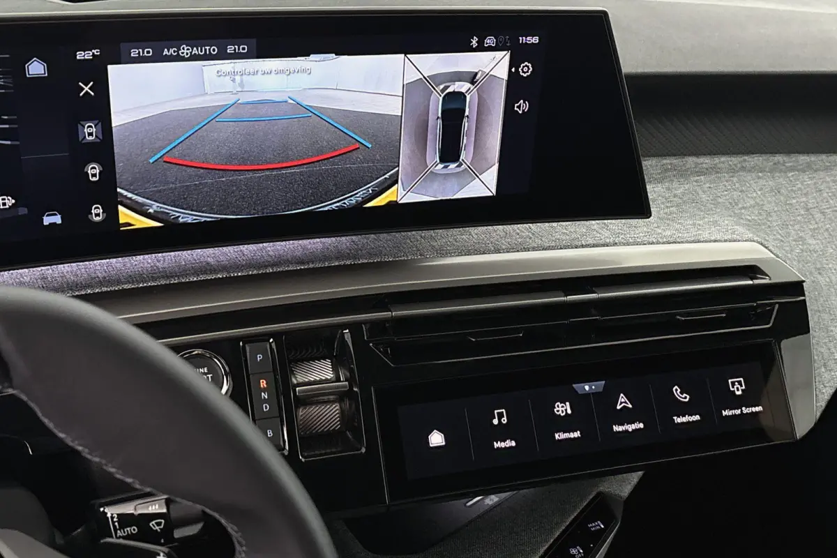 1.6 plug-in Hybrid 195 Allure /Navi / Camera / Trekhaak / Voordeel