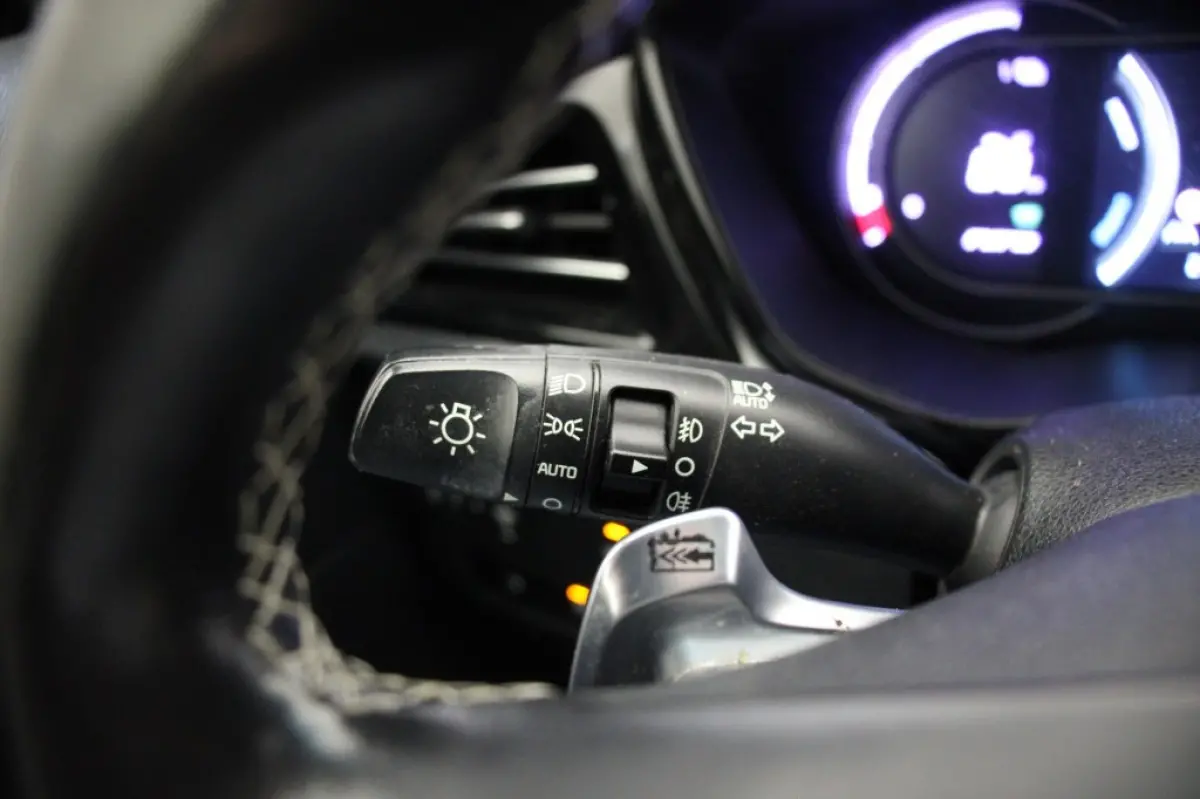 DynamicLine 64 kWh - Carplay, Camera, Half Leer, Stoelverw.