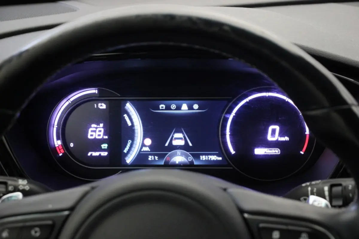 DynamicLine 64 kWh - Carplay, Camera, Half Leer, Stoelverw.