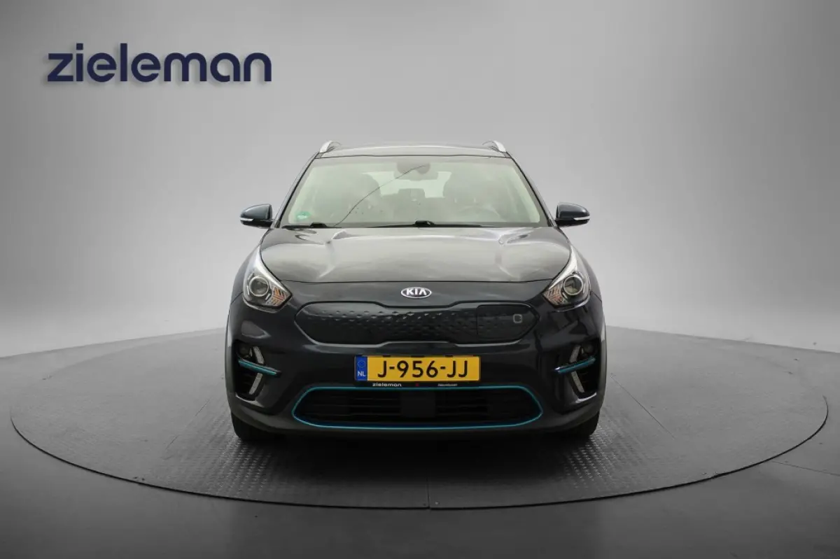 E-Niro DynamicLine 64 kWh - Carplay, Camera, Half Leer, Stoelverw.