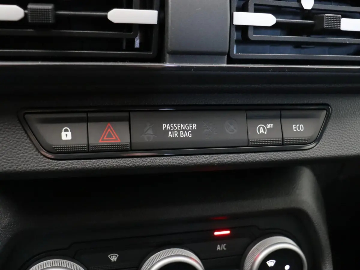 TCe 100pk limited edition | Achteruitrijcamera | Climate control | Cruise control |