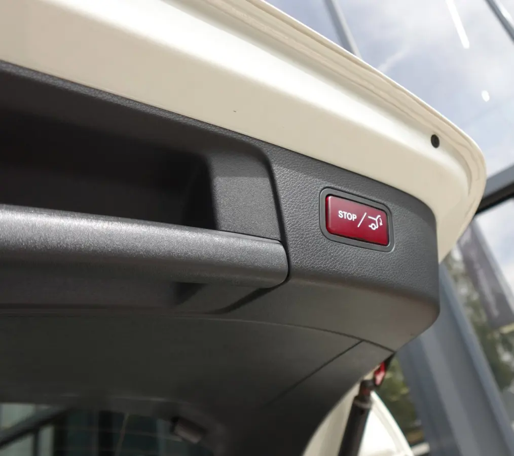 250 4Matic Prestige PANO CAM NAVI