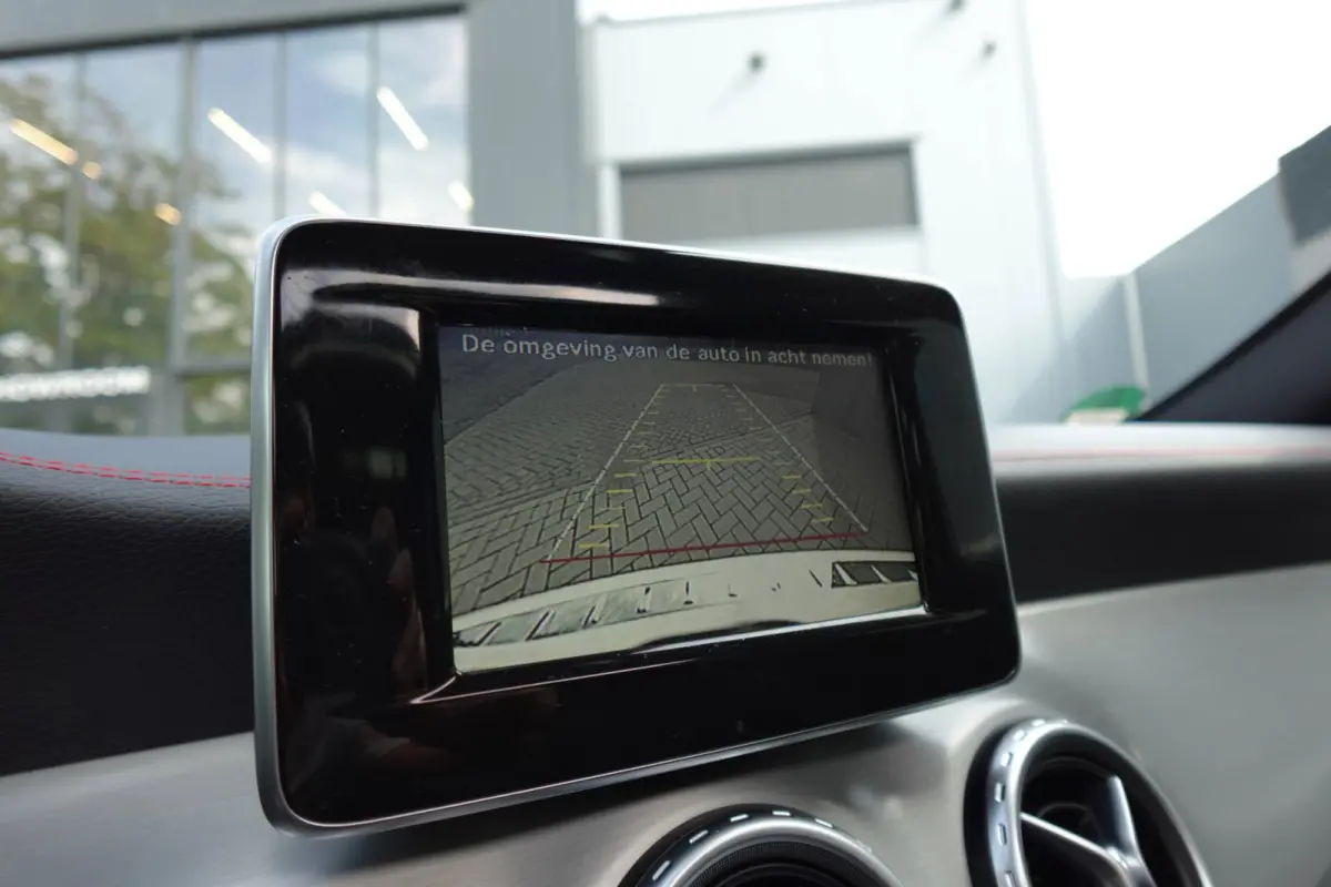 250 4Matic Prestige PANO CAM NAVI