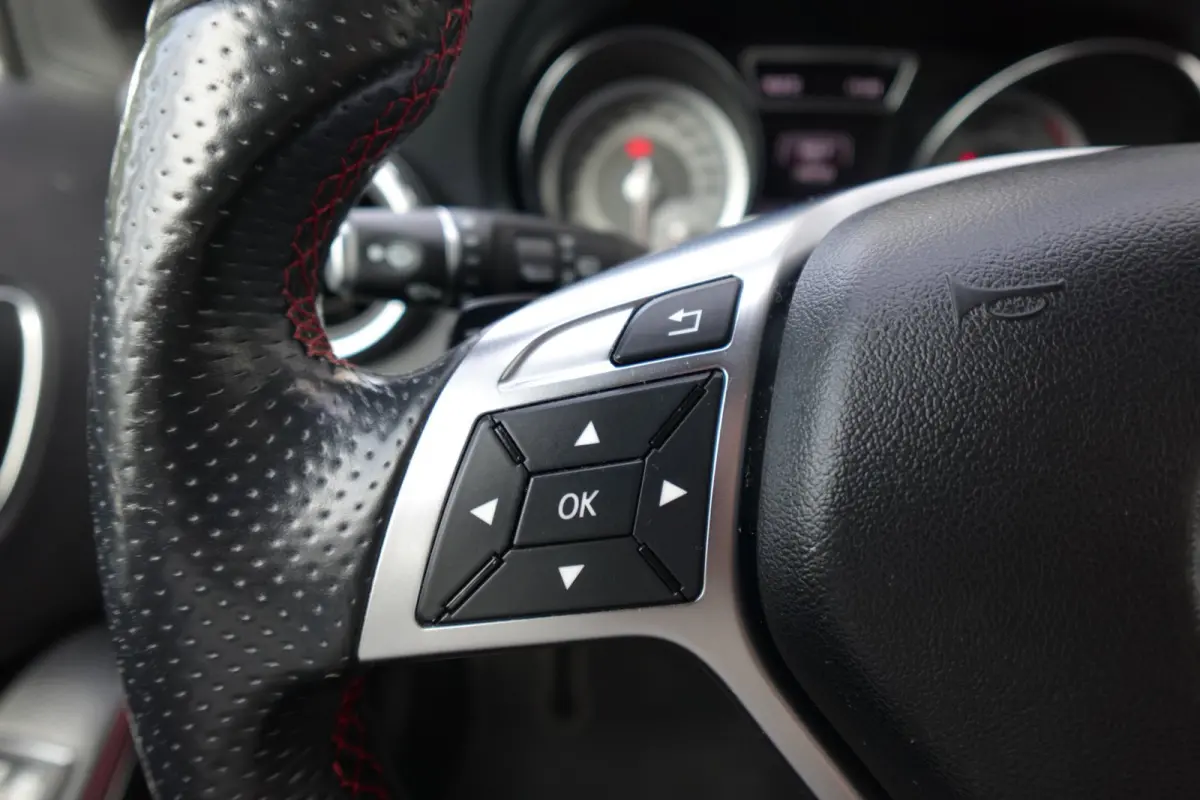 250 4Matic Prestige PANO CAM NAVI