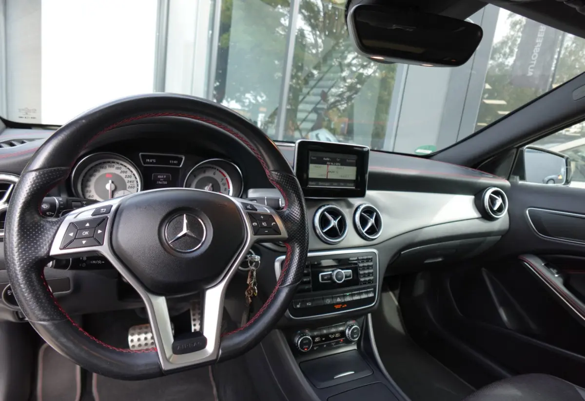250 4Matic Prestige PANO CAM NAVI