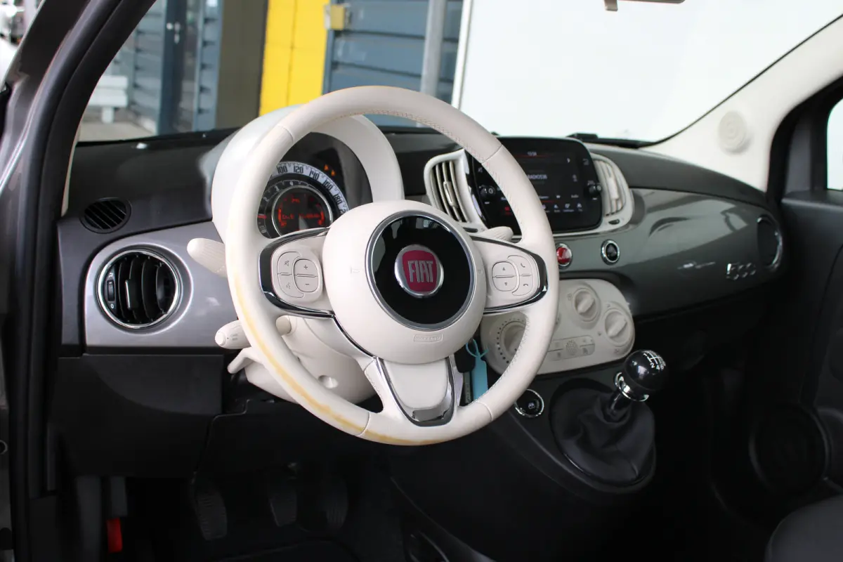 1.0 Hybrid | Cruise control | Apple Carplay/ Android Auto | Lichtmetalen velgen |