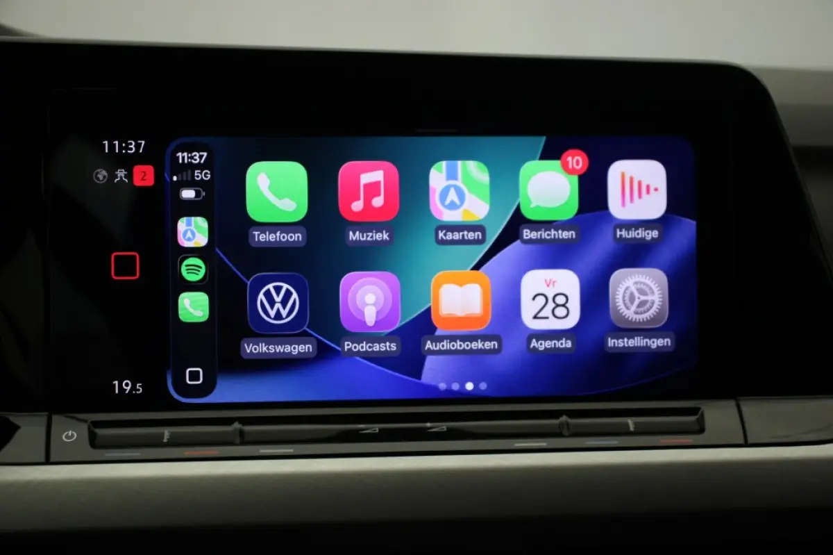 1.0 eTSI Life Automaat - Digitaal Cockpit, Carplay, Adapt. Cruise. Afn. Trekhaak