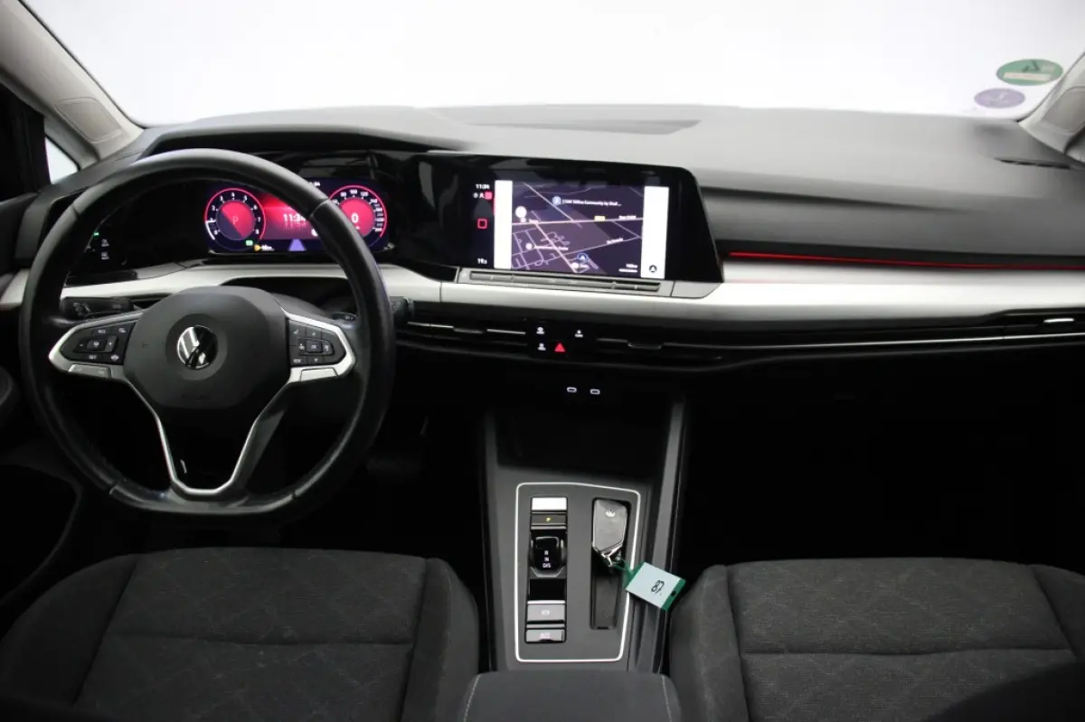 1.0 eTSI Life Automaat - Digitaal Cockpit, Carplay, Adapt. Cruise. Afn. Trekhaak
