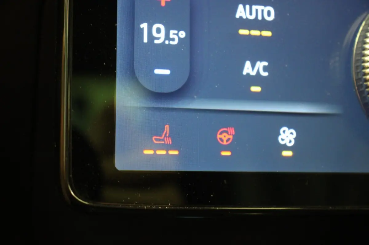 RWD 75 kWh - Carplay, Camera, Leer, Stoel/Stuur Verw. B&O, Afn. Trekhaak, SOH 93%