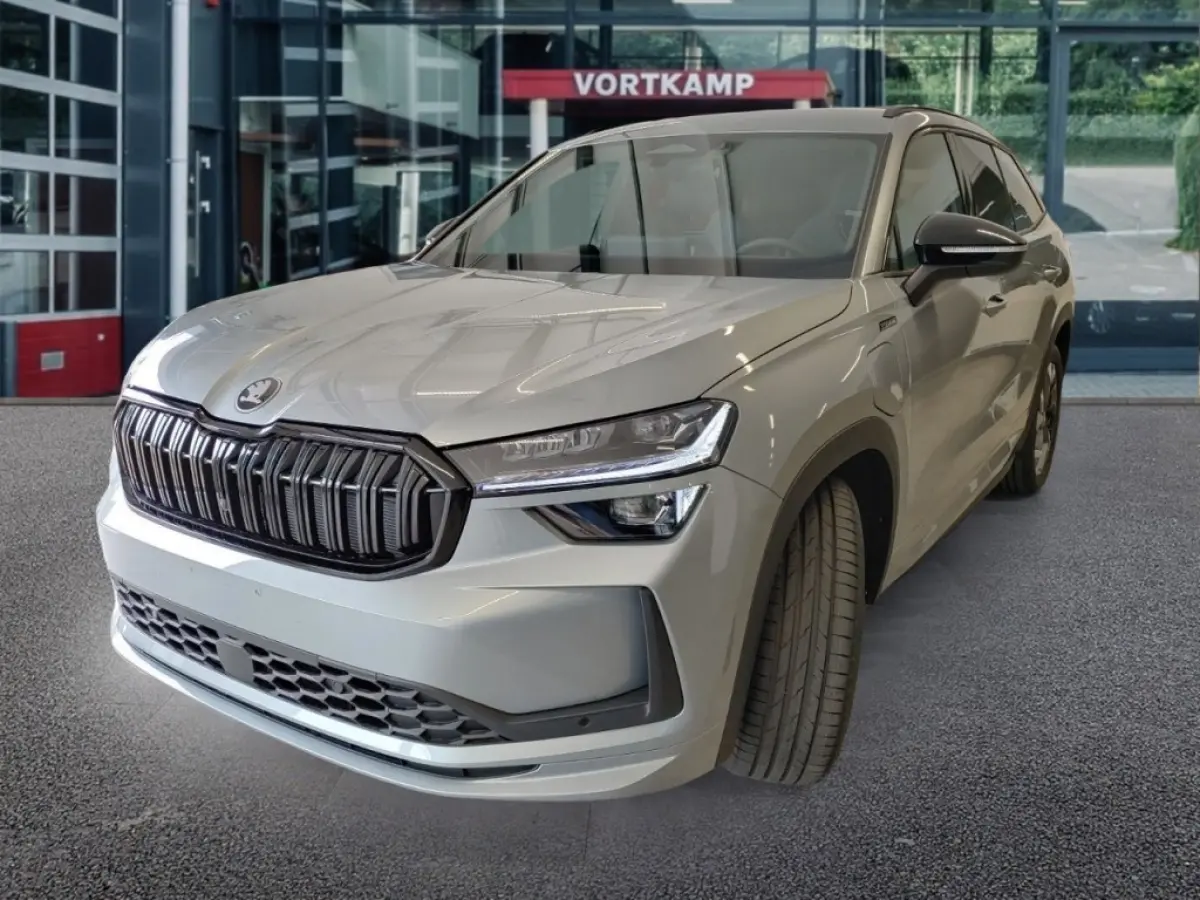 1.5 TSI IV SPORTLINE FISCAAL LAAG! TREKHAAK/CAMERA/DCC/ACC/STOELVERW