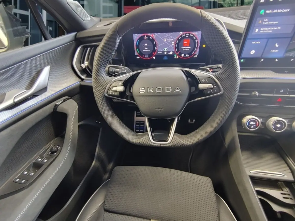 1.5 TSI IV SPORTLINE FISCAAL LAAG! TREKHAAK/CAMERA/DCC/ACC/STOELVERW