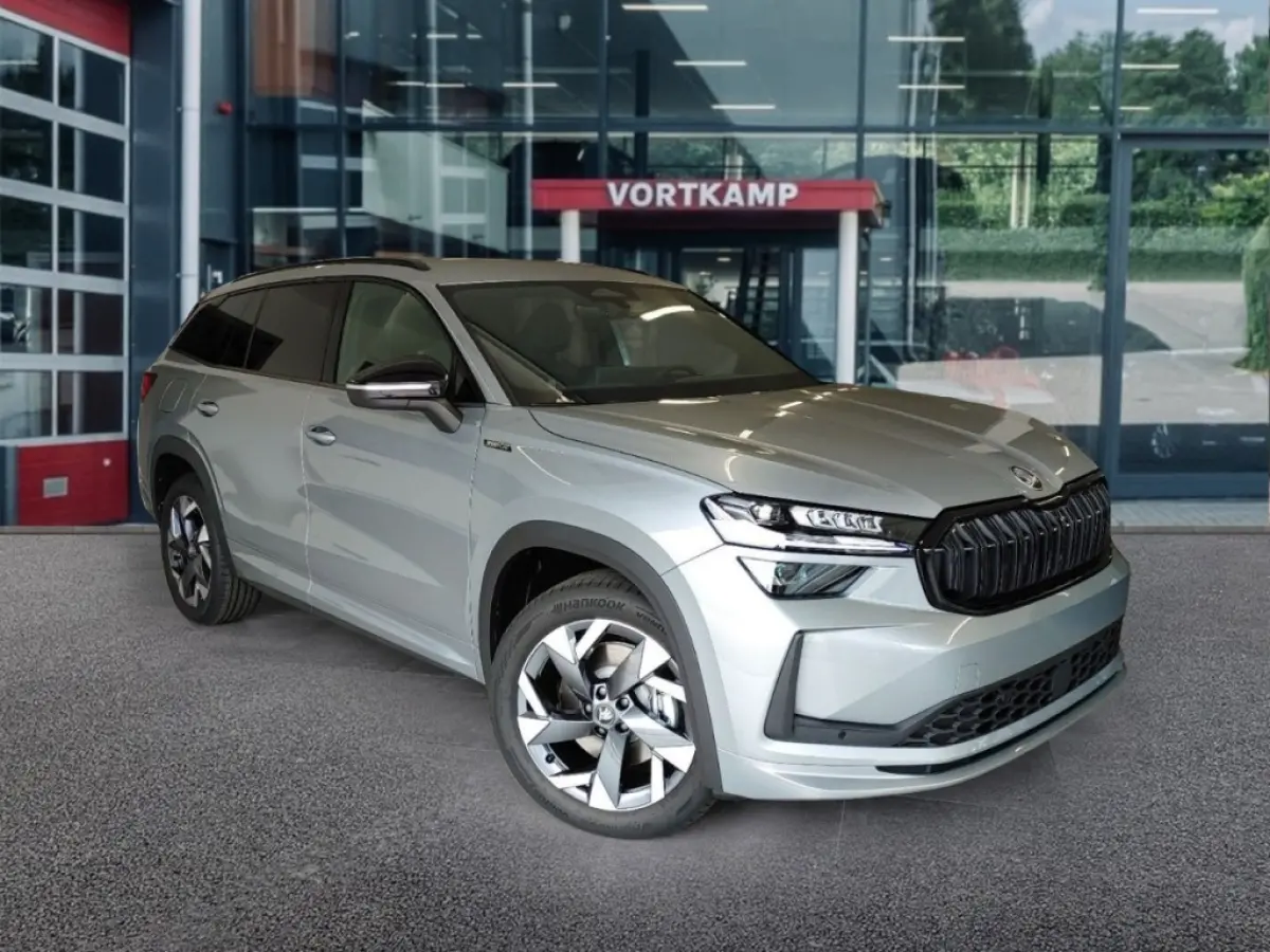 1.5 TSI IV SPORTLINE FISCAAL LAAG! TREKHAAK/CAMERA/DCC/ACC/STOELVERW
