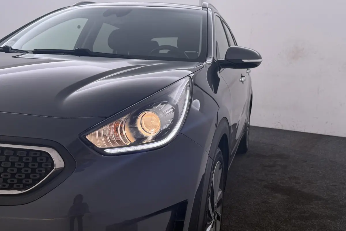 1.6 GDi Hybrid DynamicLine | Camera | CarPlay | Navigatie | Volledig Ond. | 18" Velgen |