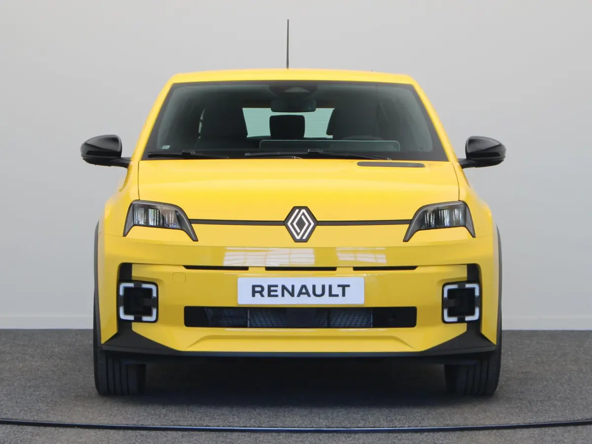 urban range evolution 40 kWh | Vijf jaar garantie | Stoelverwarming | Apple carplay / Android Auto |