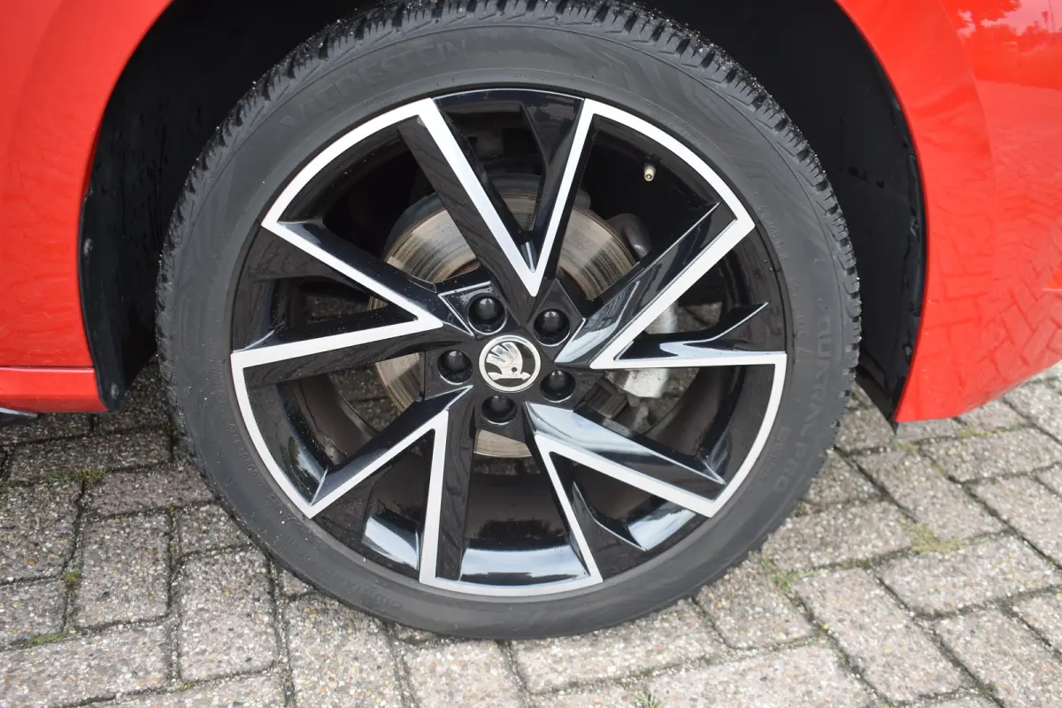 1.0 TSI 115PK DSG-7 Monte Carlo | TREKHAAK | PANORAMADAK | ADAPT. CRUISE | STOELVERW. | APP CONNECT | 18 INCH