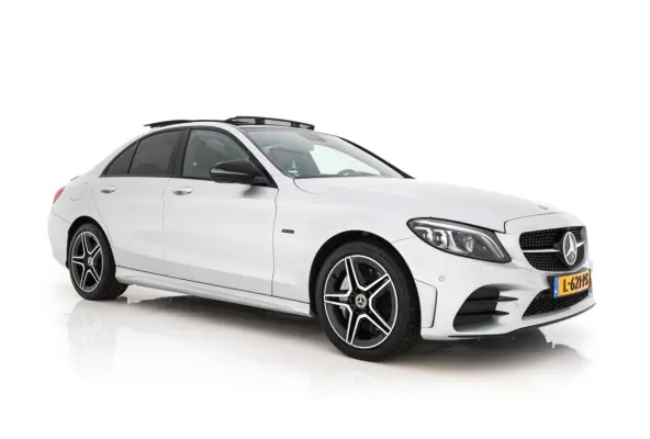 300 e Business Solution AMG Limited Night-Pack (Plug-in) {SoH-94%} (INCL-BTW) Aut. *PANO | LEATHER-MICROFIBRE | MULTIBEAM-LED | TOPVIEW | DIGI-COCKPIT | BLINDSPOT | HEATED-SPORTSEATS | SHIFT